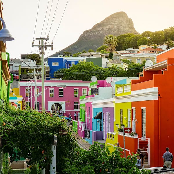 Namibia meets South Africa: Desert road trip and wildlife glamping