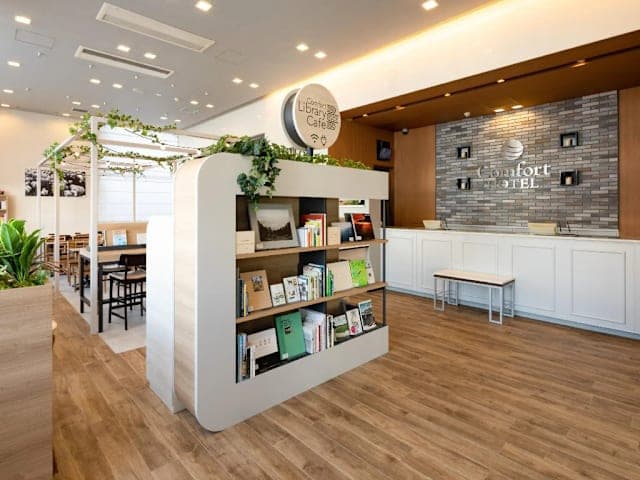 Comfort Hotel Toyama Ekimae thumbnail